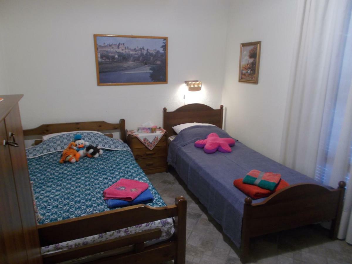 Α Lovely Home For A Summer Vacation Asproválta Ngoại thất bức ảnh